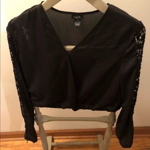Rue 21 black lace sleeve women’s shirt